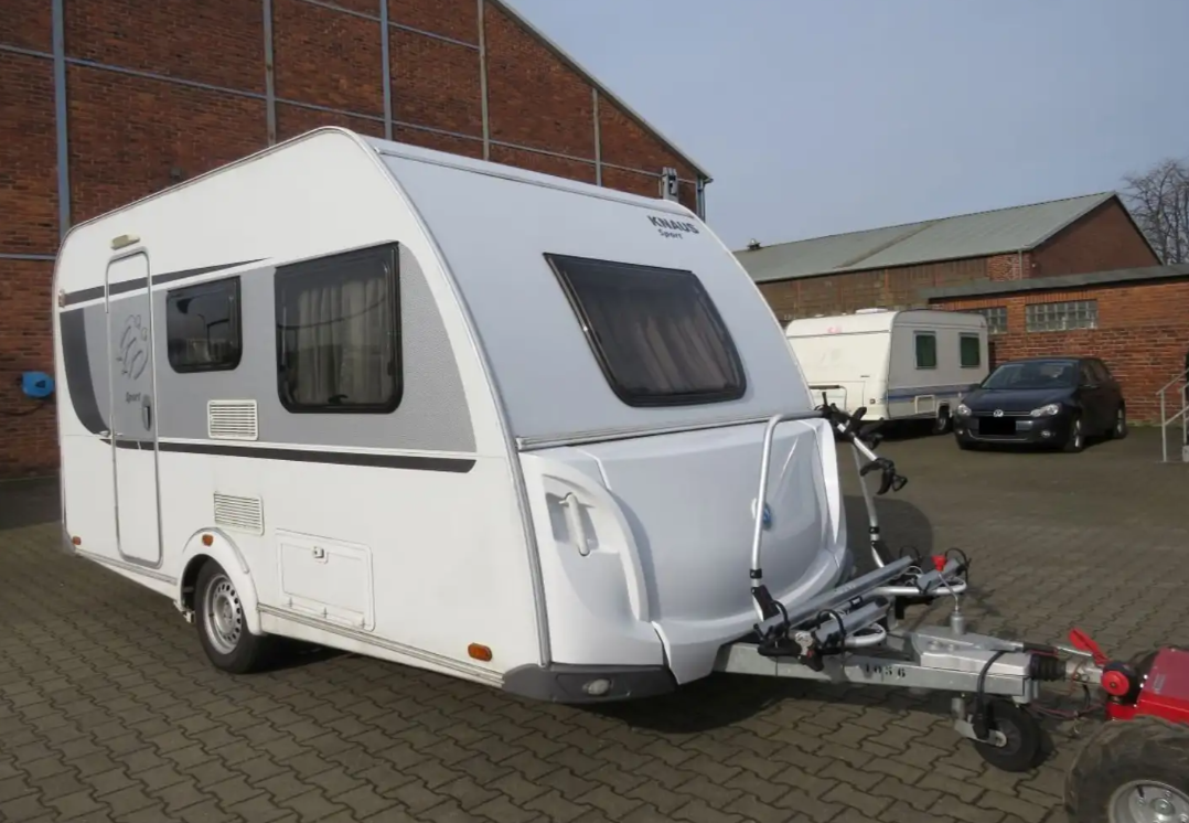 Wohnwagen Knaus Sport 400 mit Mover, Fahrradträger