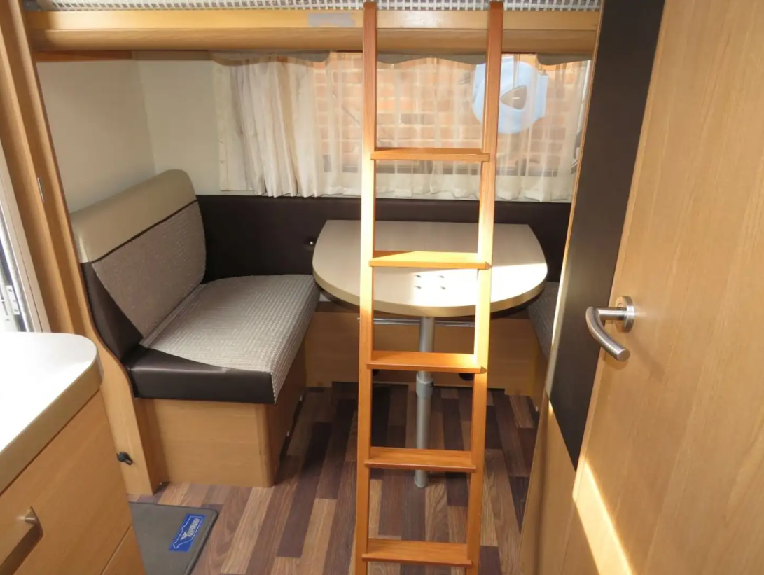 Wohnwagen Knaus Sport 400 mit Mover, Fahrradträger