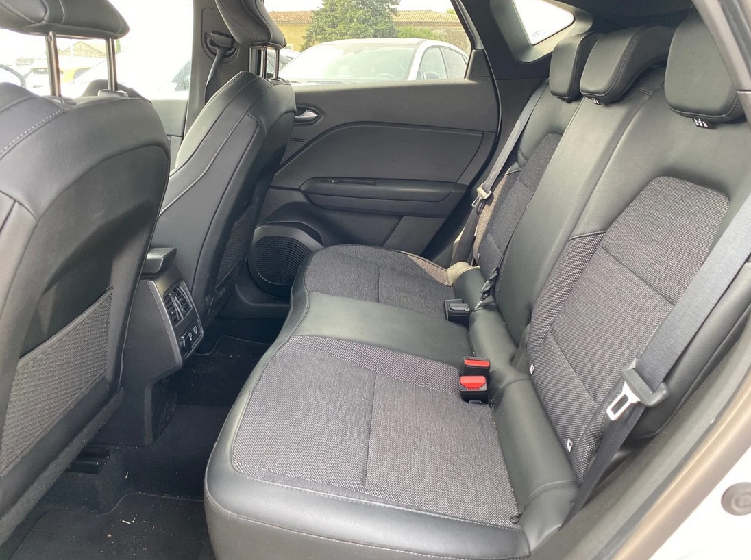 Renault Captur SL Rive Gauche E-Tech Full Hybrid