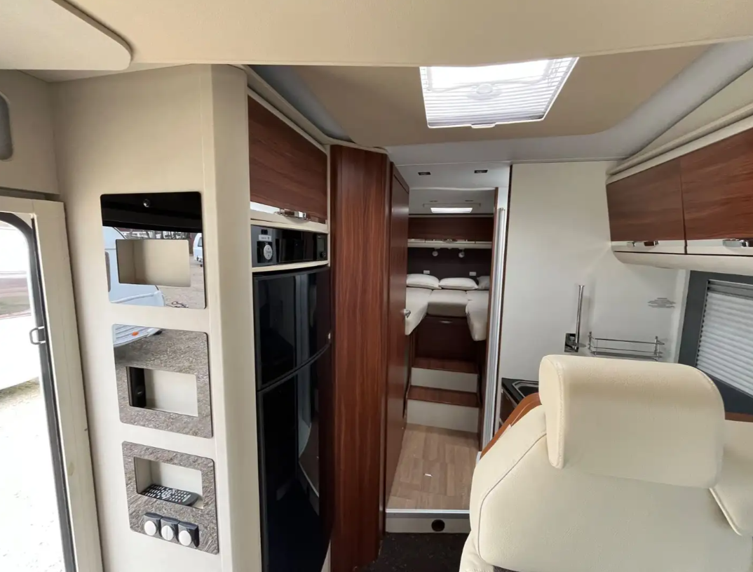 Wohnmobil Adria Matrix 670 SL Platinum