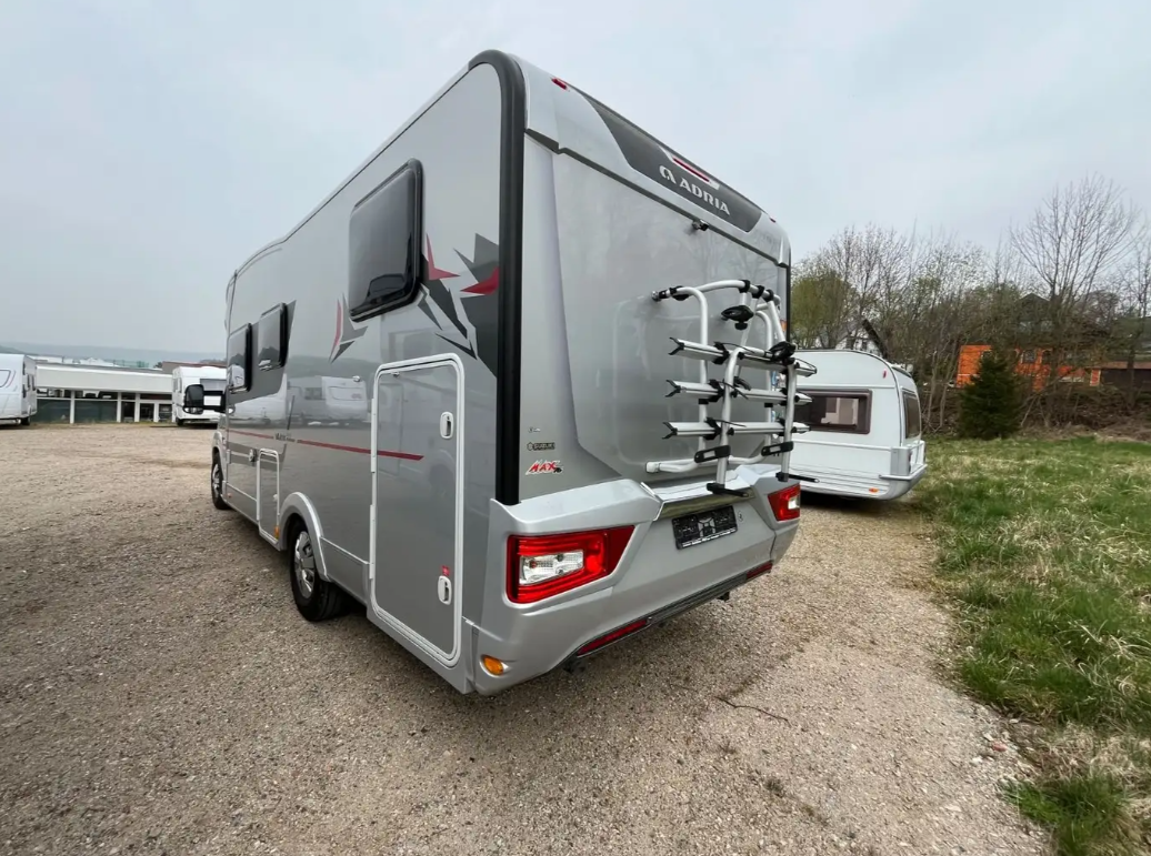 Wohnmobil Adria Matrix 670 SL Platinum