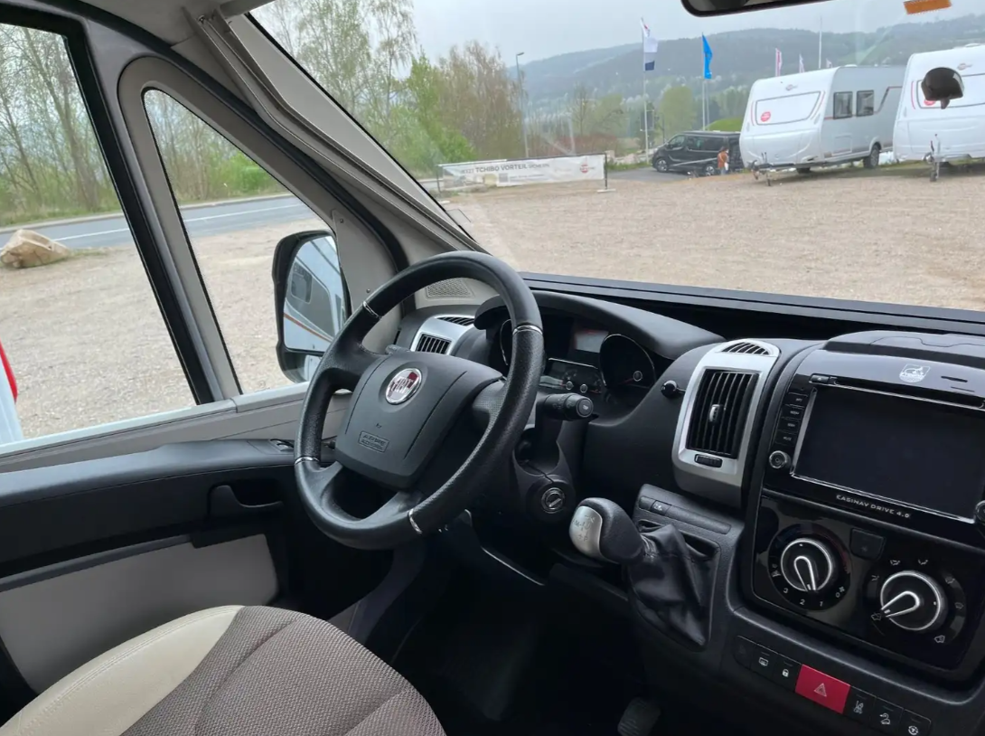 Wohnmobil Adria Matrix 670 SL Platinum