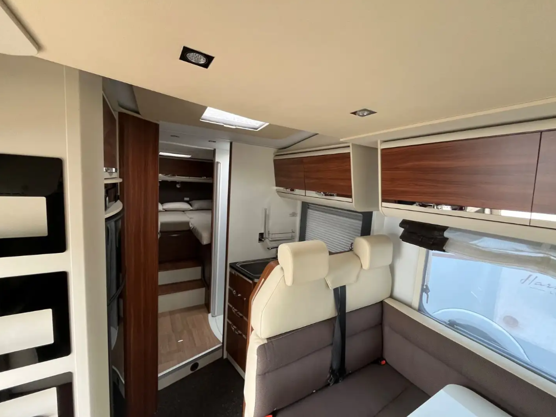 Wohnmobil Adria Matrix 670 SL Platinum