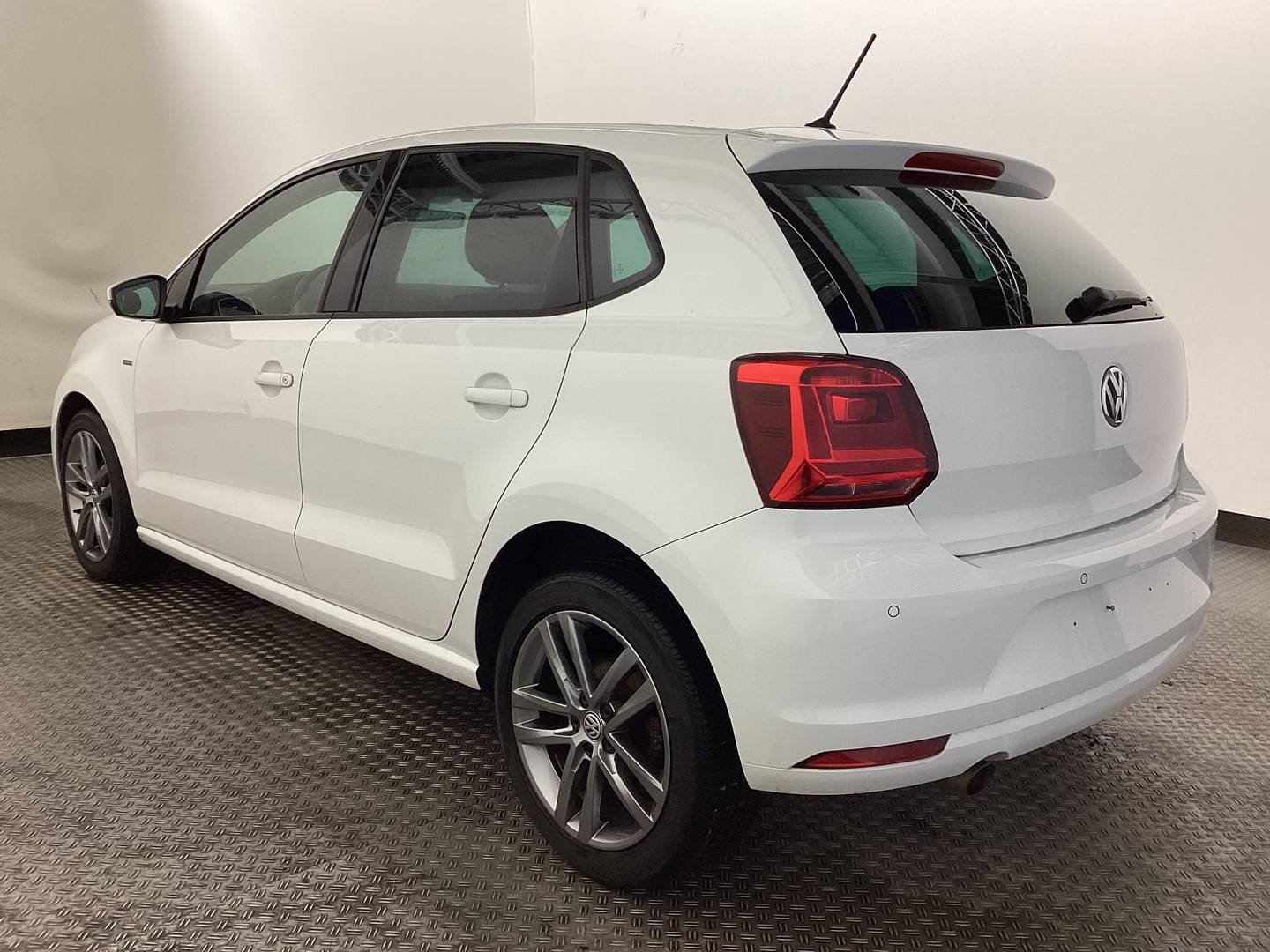Volkswagen Polo 1.4 TDI BMT DSG “Lounge”