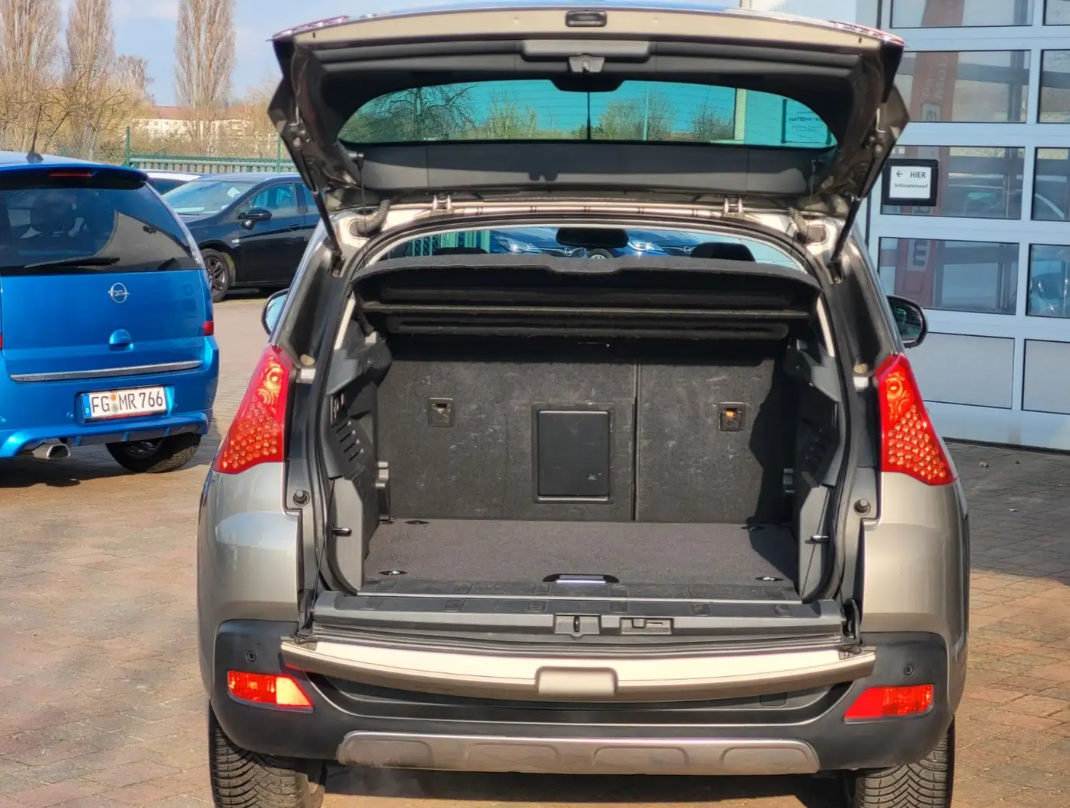 Peugeot 3008 Allure 1.6T Panoramadach