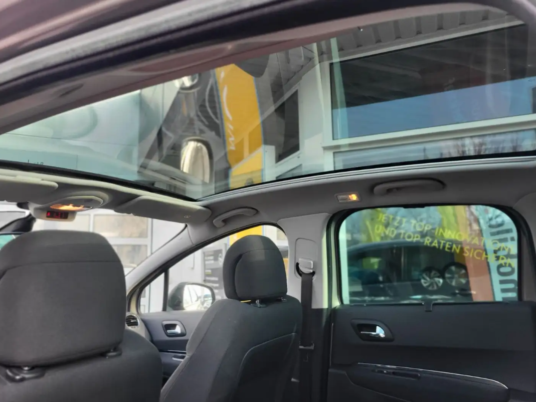 Peugeot 3008 Allure 1.6T Panoramadach