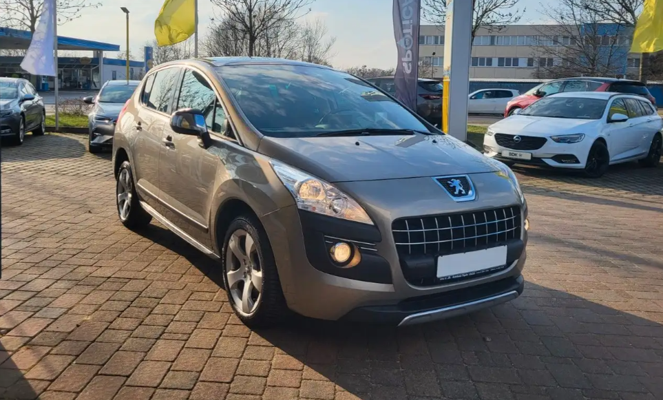 Peugeot 3008 Allure 1.6T Panoramadach