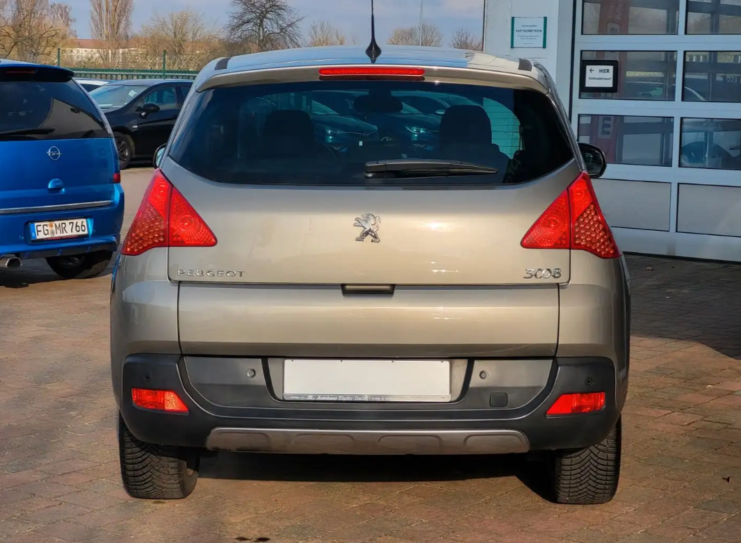 Peugeot 3008 Allure 1.6T Panoramadach
