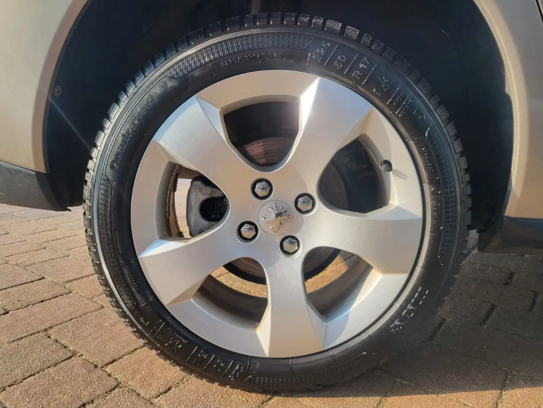 Peugeot 3008 Allure 1.6T Panoramadach