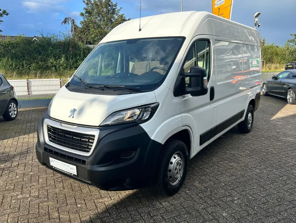 Peugeot Boxer L2H2 Pro BlueHDi 140 PS
