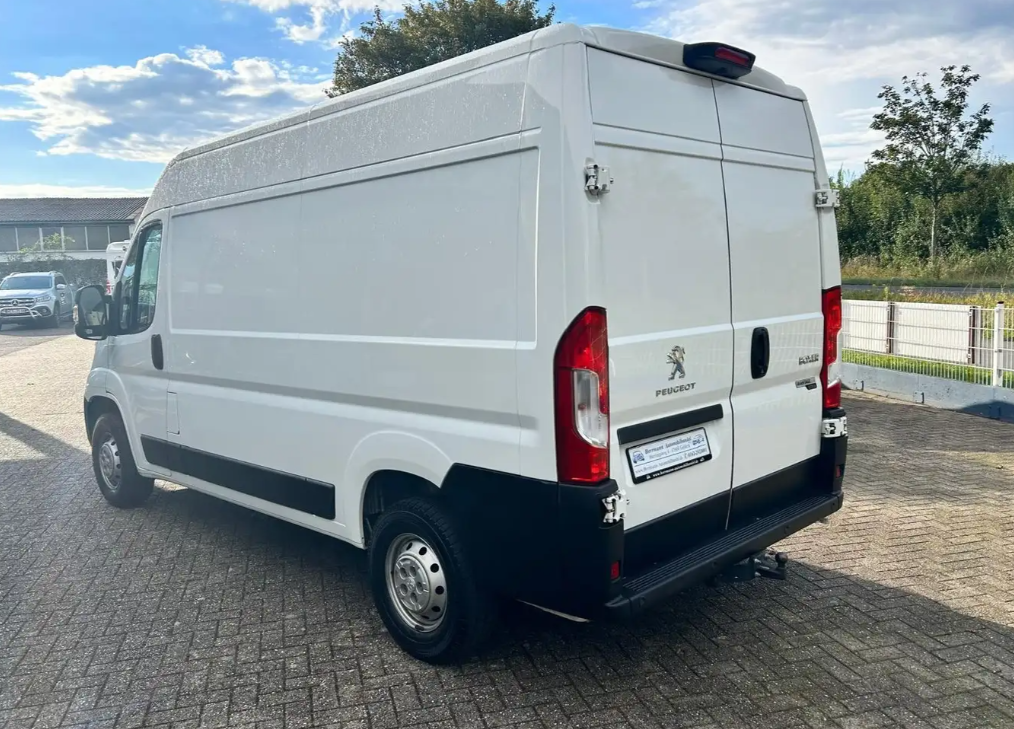 Peugeot Boxer L2H2 Pro BlueHDi 140 PS