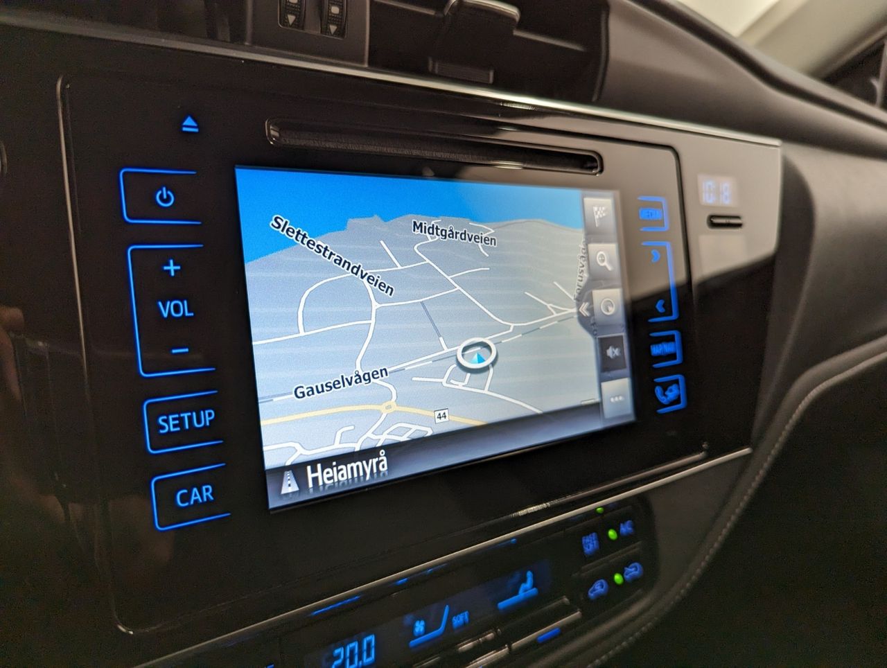 Toyota Auris Hybrid 136h Design Business