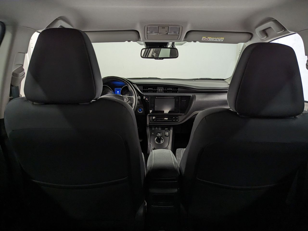 Toyota Auris Hybrid 136h Design Business