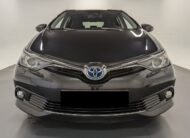 Toyota Auris Hybrid 136h Design Business