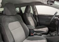 Toyota Auris Hybrid 136h Design Business
