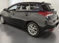 Toyota Auris Hybrid 136h Design Business