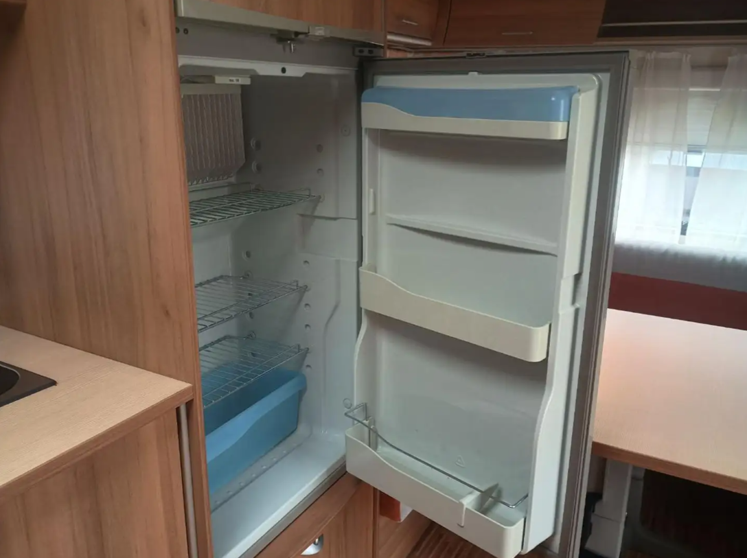 Wohnwagen Bürstner Averso 465 TS