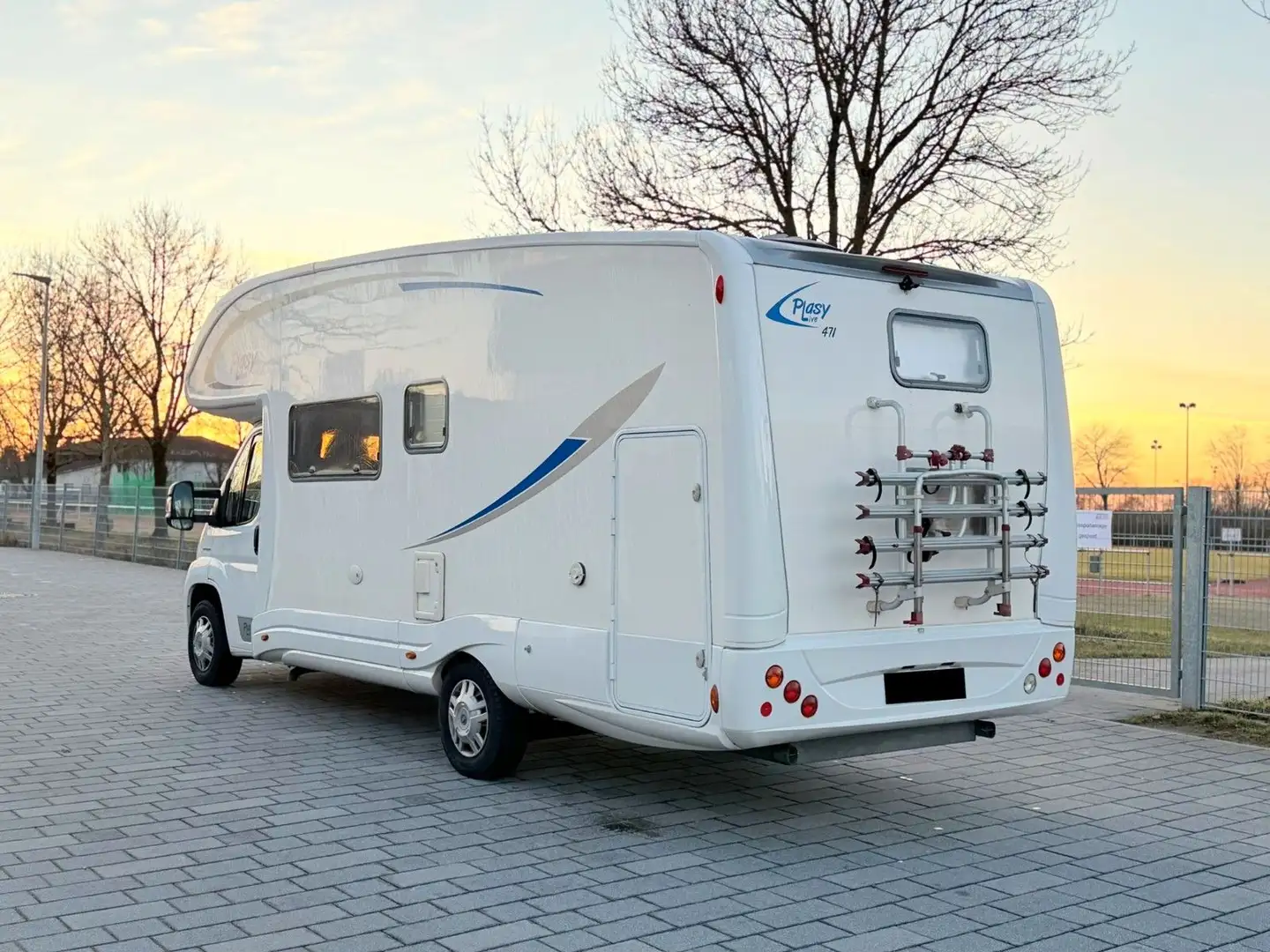 Wohnmobil PLA Plasy Life 471